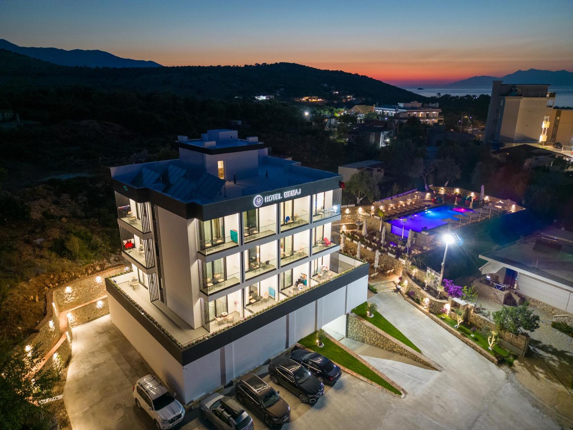 קסאמיל Hotel Memaj מראה חיצוני תמונה
