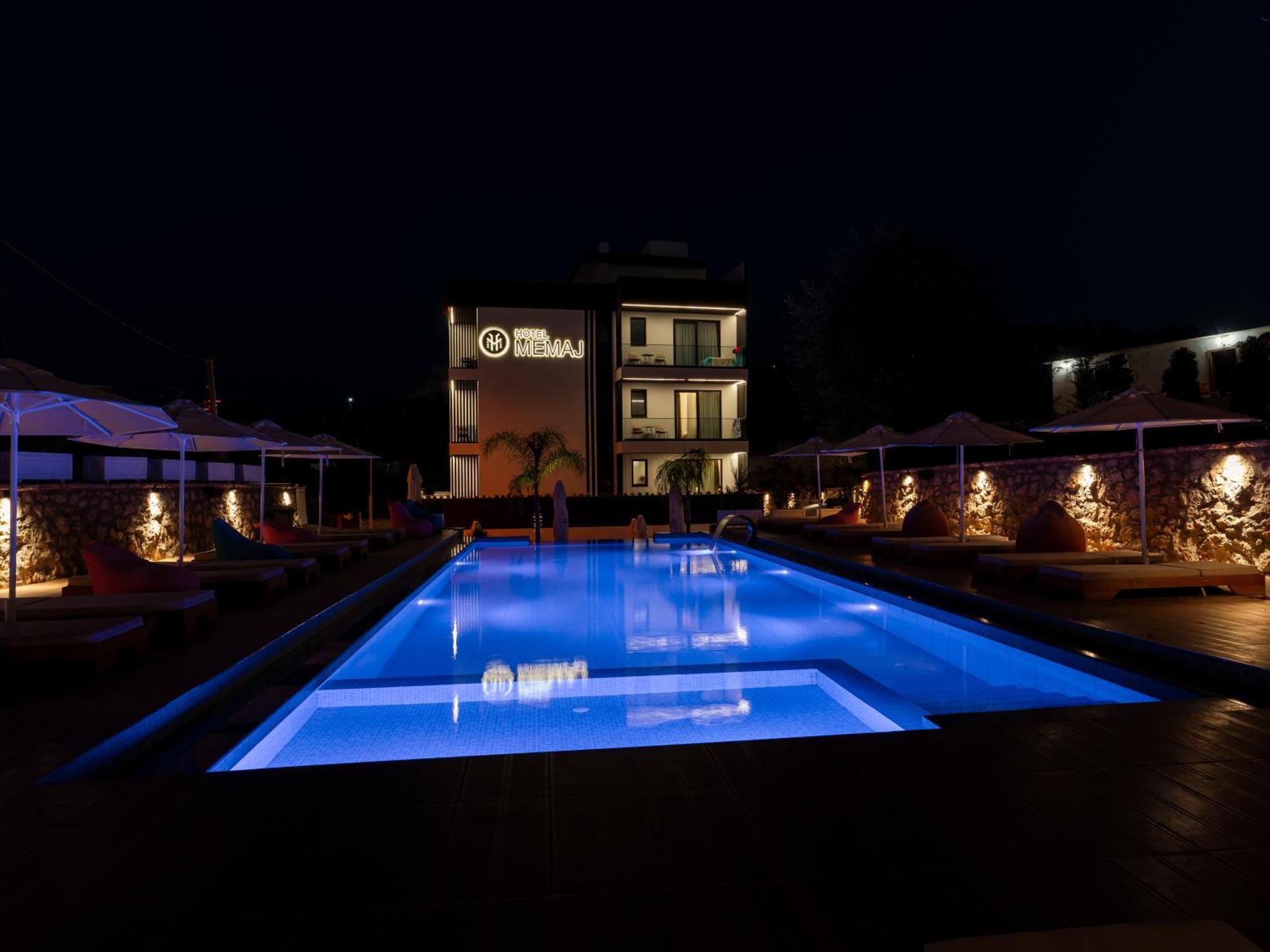 קסאמיל Hotel Memaj מראה חיצוני תמונה